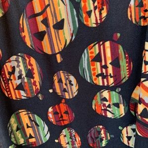 Lularoe leggings Size TC2